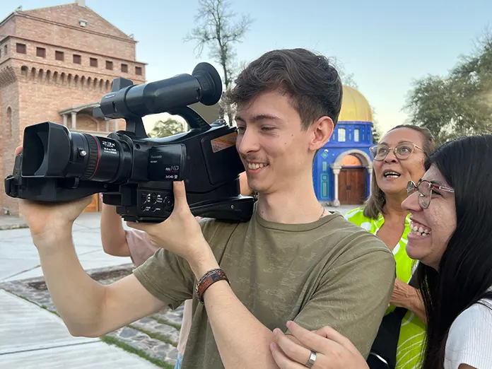 Centro Cultural del Bicentenario (CCB) Centro Cultural del Bicentenario (CCB)