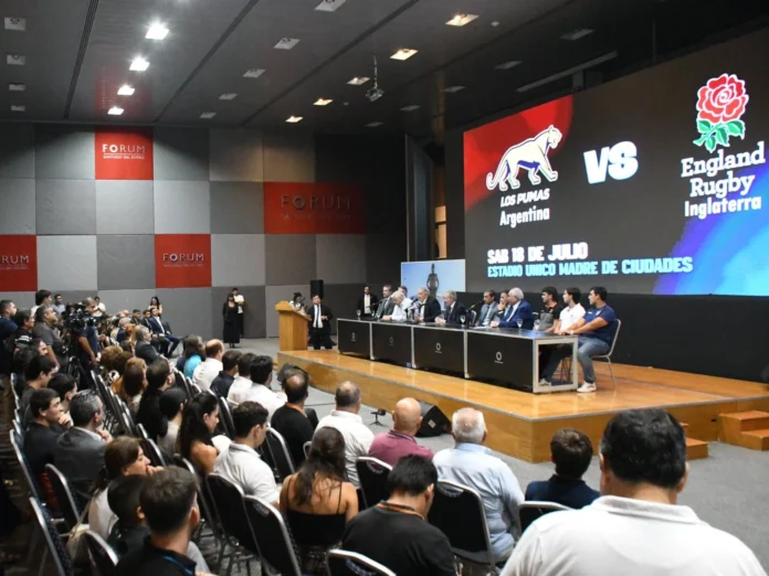 Los Pumas e Inglaterra en el Madre de Ciudades Los Pumas e Inglaterra en el Madre de Ciudades