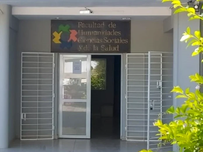 Facultad de Humanidades, Ciencias Sociales y de la Salud Facultad de Humanidades, Ciencias Sociales y de la Salud de la UNSE