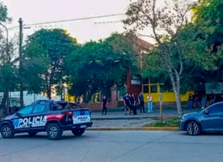 Horror en Santa Fe: un alumno llevó un arma a la escuela y mató a un compañero Operativo policial en escuela tras ataque armado en Santa Fe