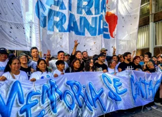 “Nunca Más”: el MoCaSE marchó en todo el país por la memoria Integrantes del MoCaSE marchando por Memoria Verdad y Justicia