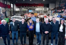 El Frente Cívico presentó a Llamil Abdala y Álvaro Blanco ante una multitud y lanzó su proyecto para gobernar La Banda Llamil Abdala candidato en La Banda durante el acto de presentación del Frente Cívico en el Club Olímpico.